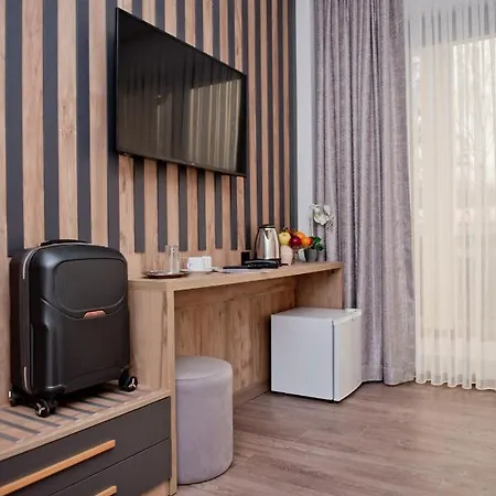 романтика 3* Sŭrnitsa