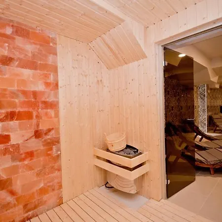 романтика 3*