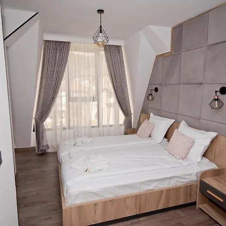 романтика 3* サルニトゥサ