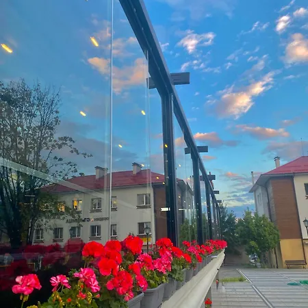 Hotell романтика Sŭrnitsa