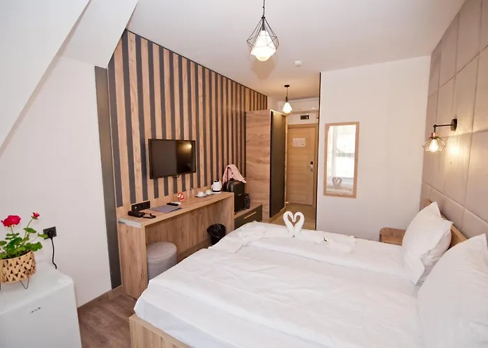 романтика Хотел