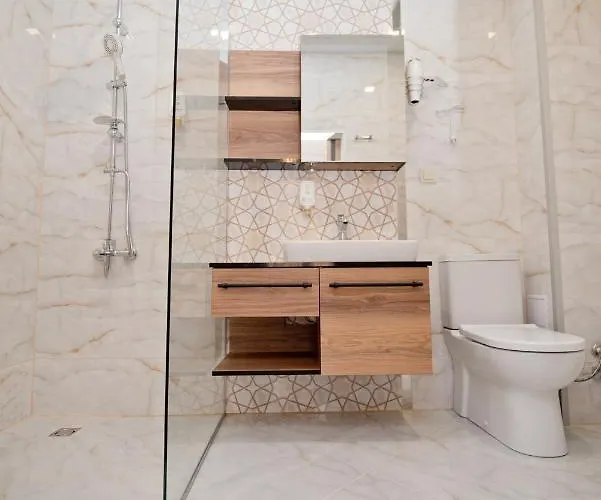 романтика Szálloda 3*